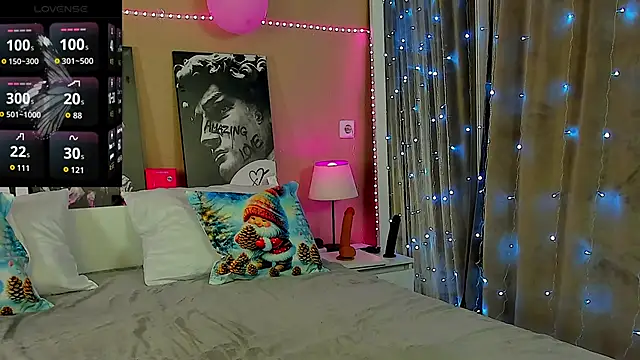 Snapshot of Kristy_na chatting on 12/16/25, 02:16 Kristy na online show from 12/16/25, 02:16