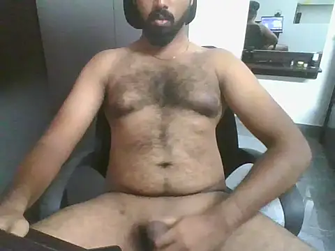 Snapshot of lovelyakash69 chatting on 09/13/25, 04:34 lovelyakash69 online show from 09/13/25, 04:34