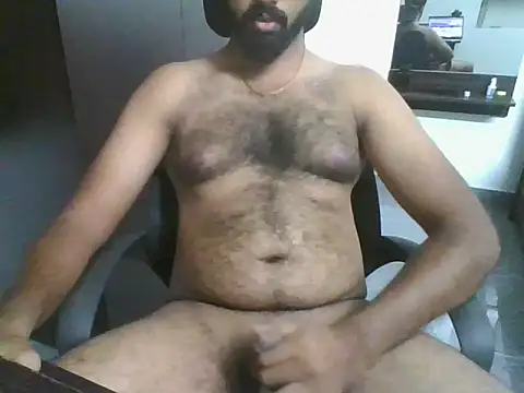 Snapshot of lovelyakash69 chatting on 10/07/25, 11:51 lovelyakash69 online show from 10/07/25, 11:51