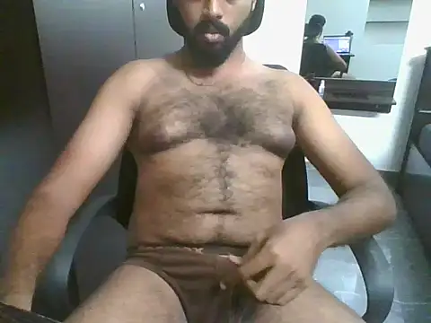 Snapshot of lovelyakash69 chatting on 10/24/25, 10:44 lovelyakash69 online show from 10/24/25, 10:44