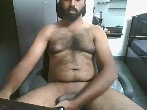 Snapshot of lovelyakash69 chatting on 12/14/25, 04:56 lovelyakash69 online show from 12/14/25, 04:56