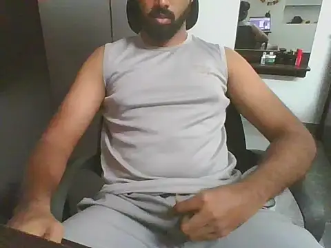 Snapshot of lovelyakash69 chatting on 05/06/26, 07:46 lovelyakash69 online show from 05/06/26, 07:46