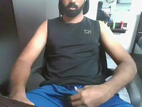 lovelyakash69 online show from 07/23/26, 05:27