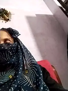 Soniy-Maax online show from 10/12/25, 04:50