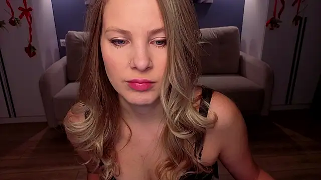 MelanieBennett online show from 02/15/26, 06:10