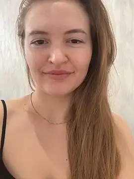 TesssaHart online show from 12/02/25, 11:04