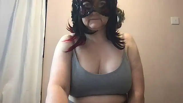 Raven Magical Milf online show from 10/25/25, 07:49