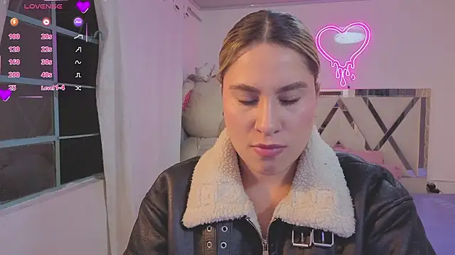 saaya tay online show from 02/17/26, 03:03