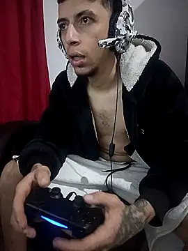 Chris  Jones online show from 09/27/25, 05:34