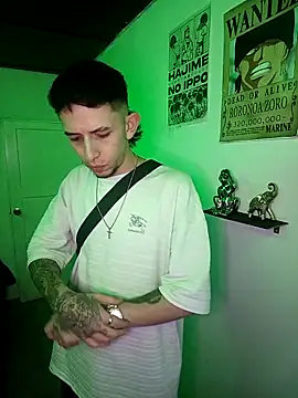 Chris  Jones online show from 12/23/25, 01:47