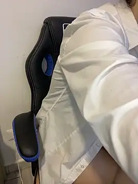 Monella123 online show from 04/10/26, 04:12