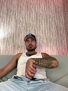 PapiStan online show from 12/21/25, 01:18