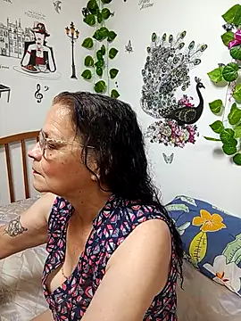 katrina perez online show from 04/12/26, 12:04