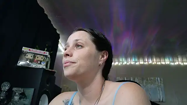 Snapshot of mavismable chatting on 06/22/26, 03:47 mavismable online show from 06/22/26, 03:47