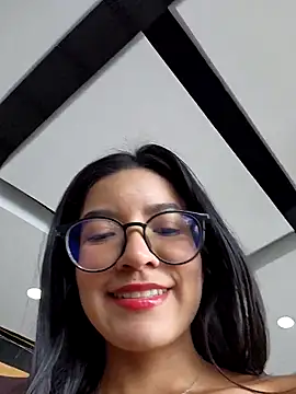 Pretty roxxyy online show from 09/14/25, 01:43