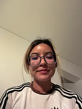 Pretty roxxyy online show from 03/08/26, 12:52