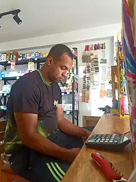 Snapshot of elnegro707070 chatting on 10/01/25, 11:16 elnegro707070 online show from 10/01/25, 11:16