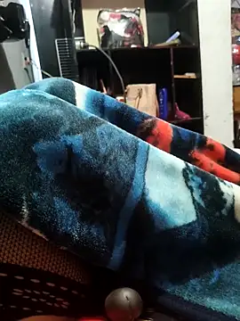 Snapshot of Gisell_torres1 chatting on 12/17/25, 02:56 Gisell torres1 online show from 12/17/25, 02:56