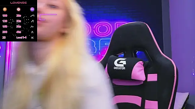 AlessiaCroft online show from 03/24/26, 03:55