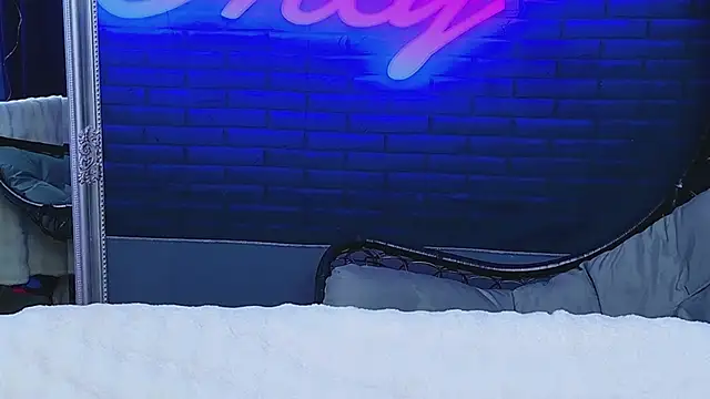 AlessiaCroft online show from 04/10/26, 04:17