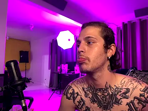 bigrosa21cm online show from 10/27/25, 11:20