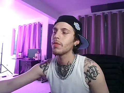 bigrosa21cm online show from 11/01/25, 09:28