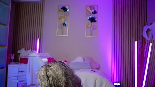 SabrinaJade online show from 03/08/26, 06:28