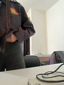 MELODY  06 online show from 11/26/25, 12:17