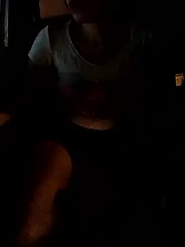 Snapshot of fuck_couple69 chatting on 01/06/26, 11:29 fuck couple69 online show from 01/06/26, 11:29