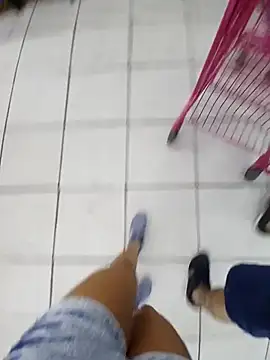 Snapshot of fuck_couple69 chatting on 01/09/26, 09:05 fuck couple69 online show from 01/09/26, 09:05