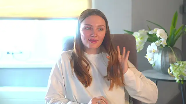 Snapshot of MeganBoone chatting on 03/21/25, 08:06 MeganBoone online show from 03/21/25, 08:06