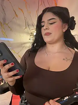 Snapshot of Kariina__69 chatting on 04/25/26, 06:16 Kariina 69 online show from 04/25/26, 06:16