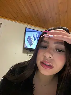 Cristina pinkk online show from 02/05/26, 03:22