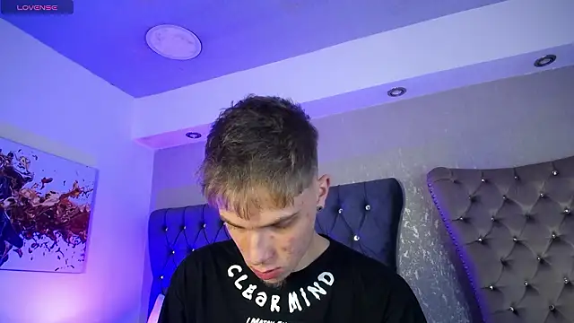 Robbin Blaze online show from 03/12/26, 05:02