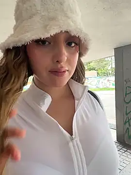 Baby  Otaku online show from 03/15/26, 04:35