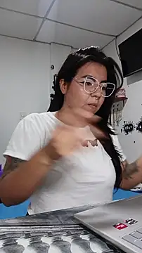 Maddy rosse12 online show from 04/16/26, 01:39