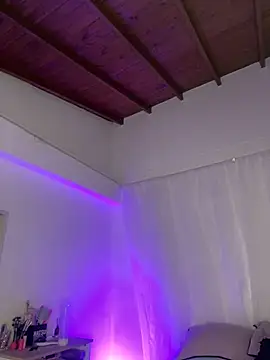 Mia  Gray online show from 11/11/25, 07:47