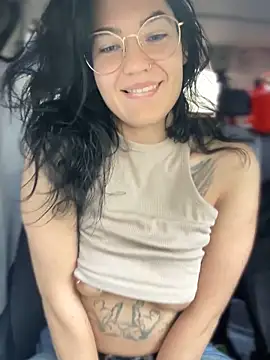 Snapshot of MeekyRich chatting on 09/23/25, 02:47 MeekyRich online show from 09/23/25, 02:47