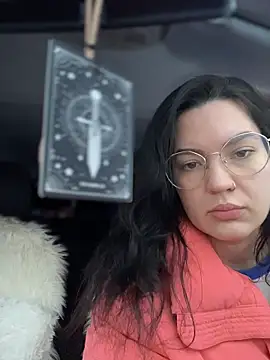 Snapshot of MeekyRich chatting on 12/14/25, 02:39 MeekyRich online show from 12/14/25, 02:39