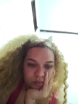 Monserratalexa online show from 11/28/25, 09:12