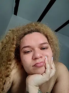 Monserratalexa online show from 02/25/26, 04:16