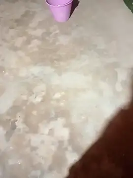 luuiss12 online show from 10/07/25, 08:00