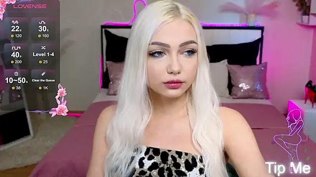 LinaLirian online show from 09/24/25, 02:09