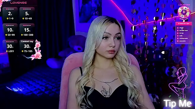 LinaLirian online show from 03/10/26, 04:01