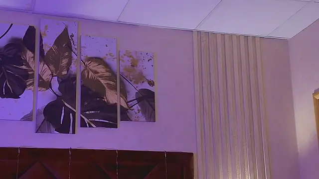 StacyHarland online show from 12/19/25, 04:41