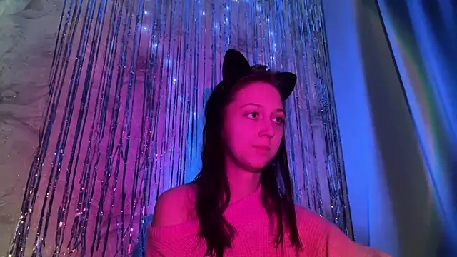 Snapshot of YourTemptation_ chatting on 12/17/25, 03:07 YourTemptation online show from 12/17/25, 03:07