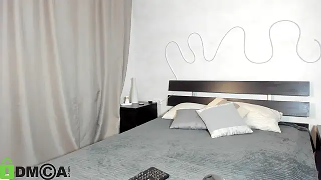 Candy Cansew online show from 11/08/25, 01:06