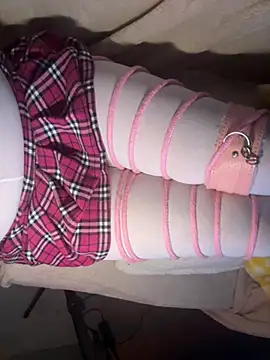 69kinkypickle69 online show from 07/18/26, 04:16