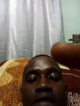 Snapshot of Thenaughtyboy360 chatting on 03/22/25, 11:31 Thenaughtyboy360 online show from 03/22/25, 11:31