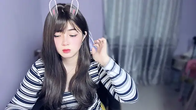 yuki3366 online show from 11/18/25, 04:39